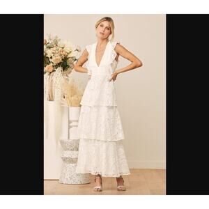 Sold Out NWT Lulus Molinetto White Lace Ruffled Tiered‎ Maxi Dress Bridal Bride
